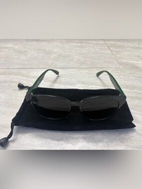 Gucci Black Sunglasses with Green Temples